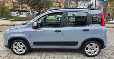 Fiat Panda 1.0 Hybrid Unipro Accessoriata