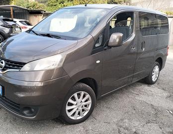 Nissan evalia 7 posti