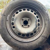 Pneumatici estivo con cerchio 185/65 r15