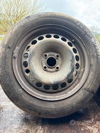 Pneumatici estivo con cerchio 185/65 r15