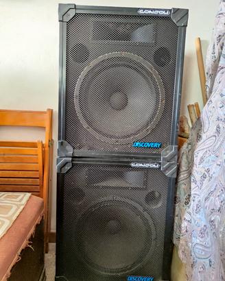 Casse amplificate Discovery con relativi supporti