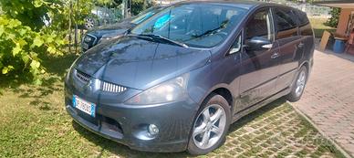 Mitsubishi Grandis 2.0 DI-D 7 posti Invite