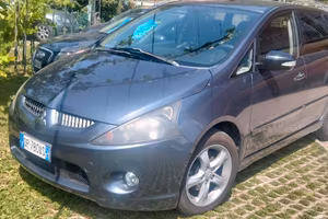 Mitsubishi Grandis 2.0 DI-D 7 posti Invite