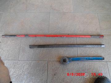 Chiavi assemblaggio termosifoni