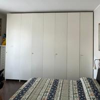 Armadio 4 stagioni bianco/avorio 8 ante battenti