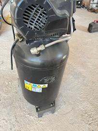 Compressore verticale 50 litti nuair