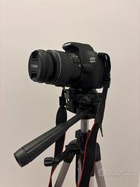 Canon EOS 1200D – Reflex Digitale con Treppiede