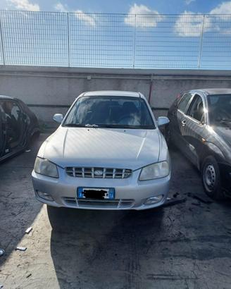 RICAMBI USATI AUTO HYUNDAI Accent 3° Serie G4EA B