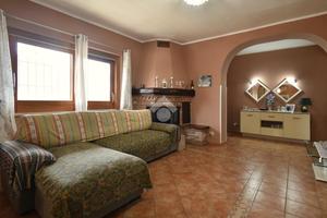 CASA INDIPENDENTE A SERMONETA