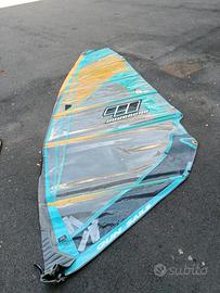 tavola e vela completo di attrezzatura