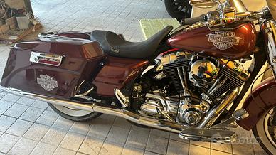 Harley-Davidson Road King anno 2005,