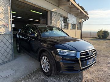 Audi Q5 2.0 TDI 150 CV Sport