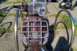 Vespa Lx 125 3v ie Touring- 2013 limited edition