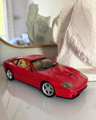 Ferrari Maranello (Hotwheels) 1:18