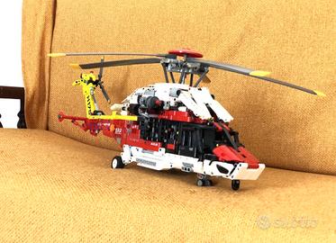 Elicottero lego technics h175 gia montato