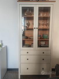 Vetrina Ikea Hemnes 3 cassetti 90x34x197cm