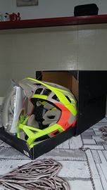 Casco Fox enduro DH