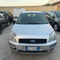 Ford Fusion 1.4 TDCi 5p. Grey