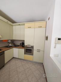 GRATIS - Cucina angolare 270x240