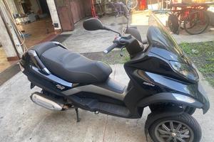 piaggio 250 mp3