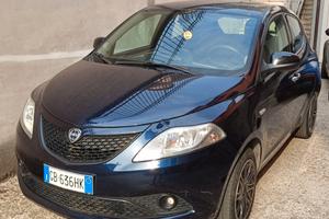 Lancia Ypsilon Hybrid 1.0