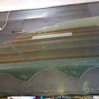 Vetro scendente anteriore sx vw golf 8