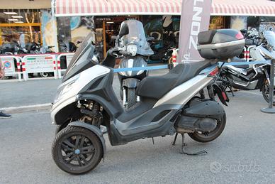 Piaggio MP3 300 LT Hpe pat.B uniprò E5