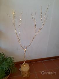 Albero decoro con luci