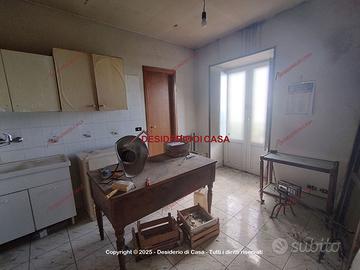 Casa, Petralia Soprana.