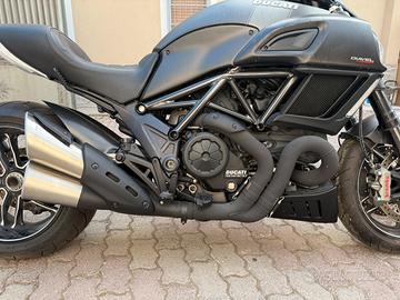 Ducati diavel Carbon