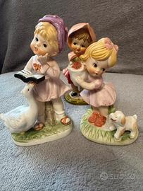 3 statuine porcellana  (2 stile Capodimonte)