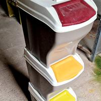 bidoni per raccolta differenziata 