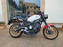 yamaha-xsr-900-col-bianco-rosso-my-2020