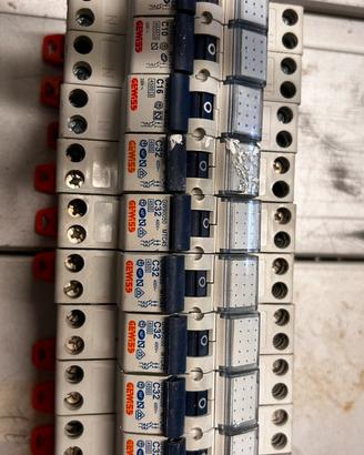 8 Magnetotermici Gewiss
