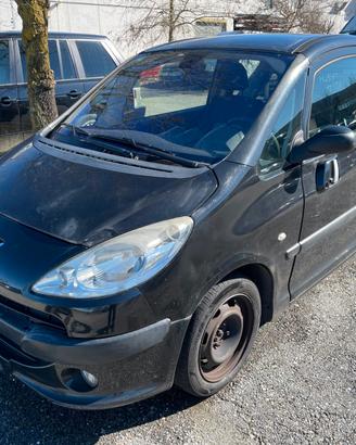 Ricambi Peugeot 1007 1.4 Benzina 2006