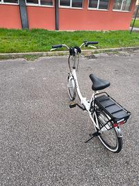 Bici Graziella bianca elettrica 