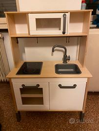 Cucina Giocattolo in legno