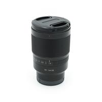 Sony FE 35mm f/1.4 ZA Distagon T*