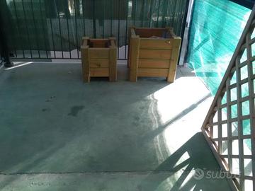 FIORIERE IN LEGNO AUTOCLAVE.