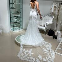 Abito da sposa sirena strascico pizzo