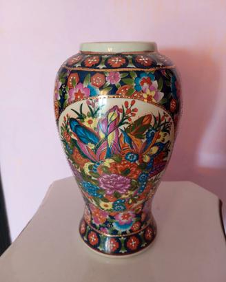 Vaso in porcellana cinesa da collezione