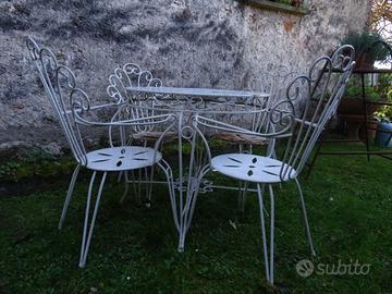 TAVOLO DA GIARDINO IN FERRO VINTAGE