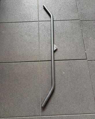 Attrezzi palestra barra lat machine