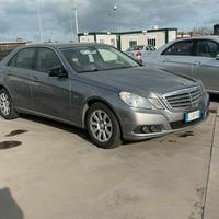 Mercedes-benz E 250 CDI BlueEFFICIENCY AMG Avantga