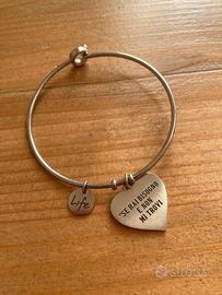Bracciale