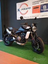 Husqvarna Svartpilen 801