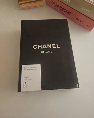 Chanel sfilate libro