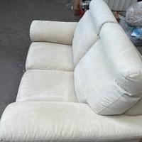 DIVANO ALCANTARA COME NUOVO