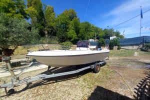 Barca Elmar 5.40 mt , motore Yamaha 25 CV 4 tempi