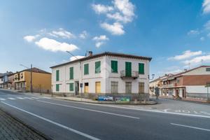 PALAZZINA A ISOLA D'ASTI